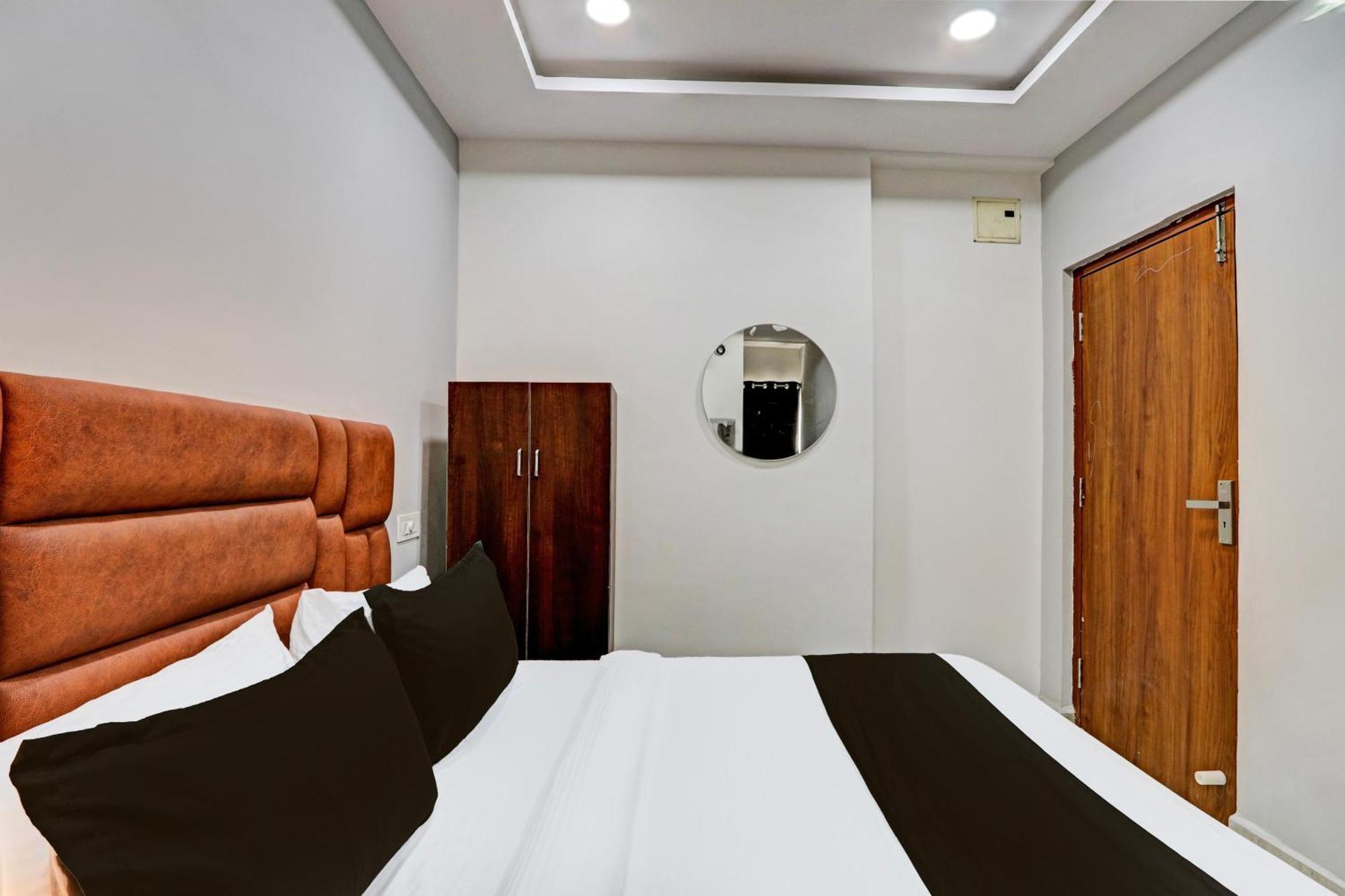 Super Hotel O Lavish Tranquil Hajdarábád Exteriér fotografie
