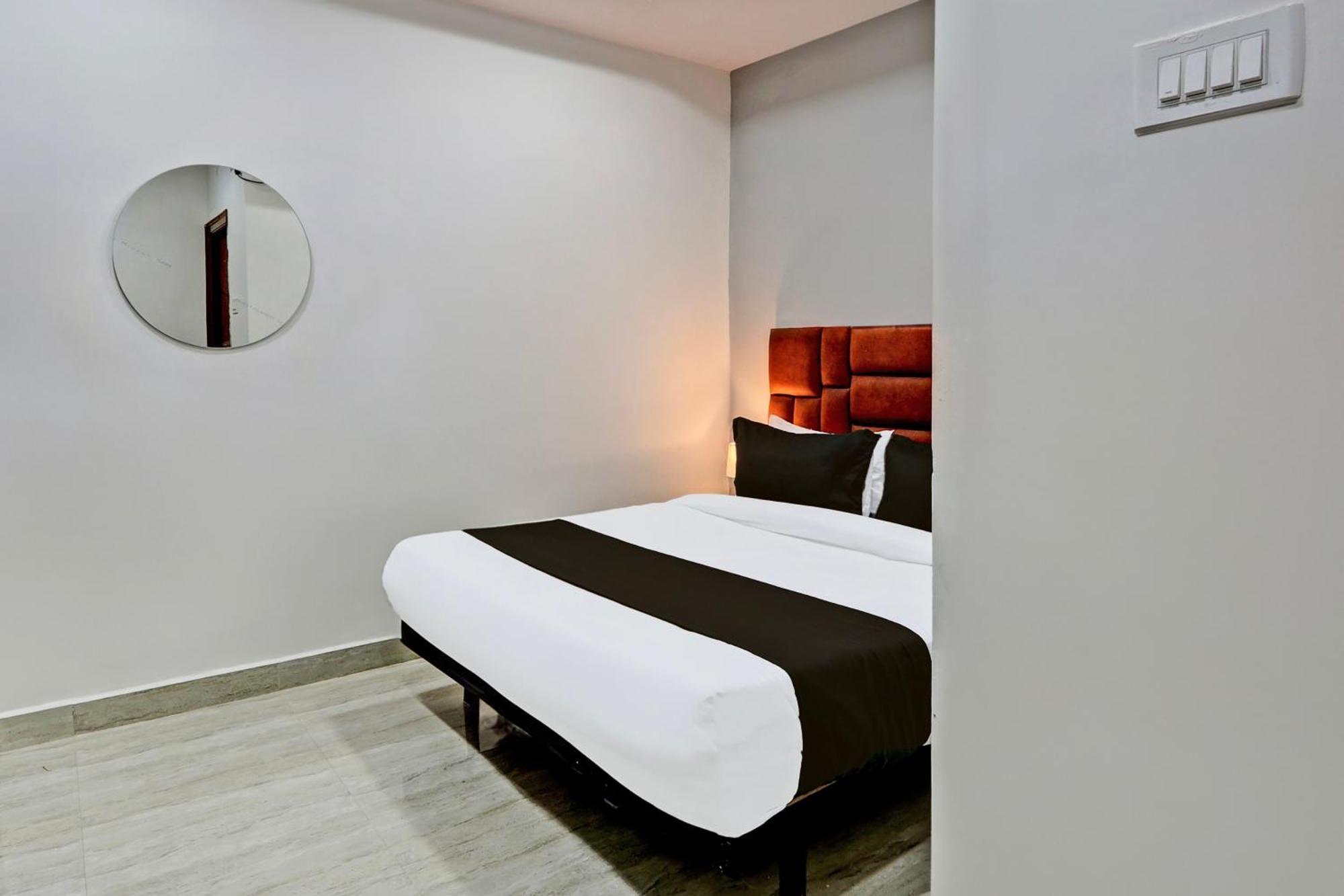 Super Hotel O Lavish Tranquil Hajdarábád Exteriér fotografie